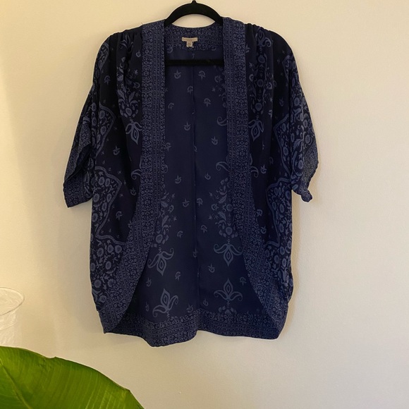 Ecoté Kimono - Picture 2 of 2